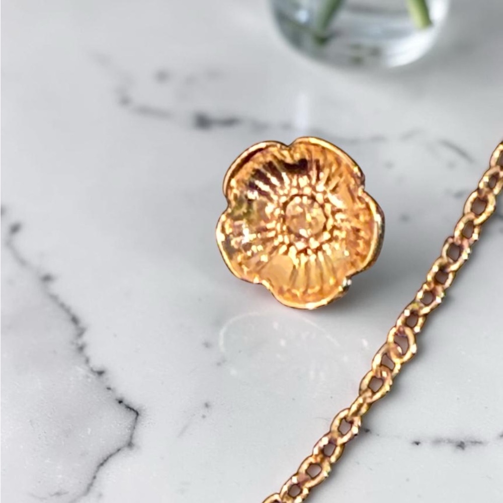 COACH Rose Gold Tea Rose Crystal Necklace & Earring Set NWT - Picture 4 of 4